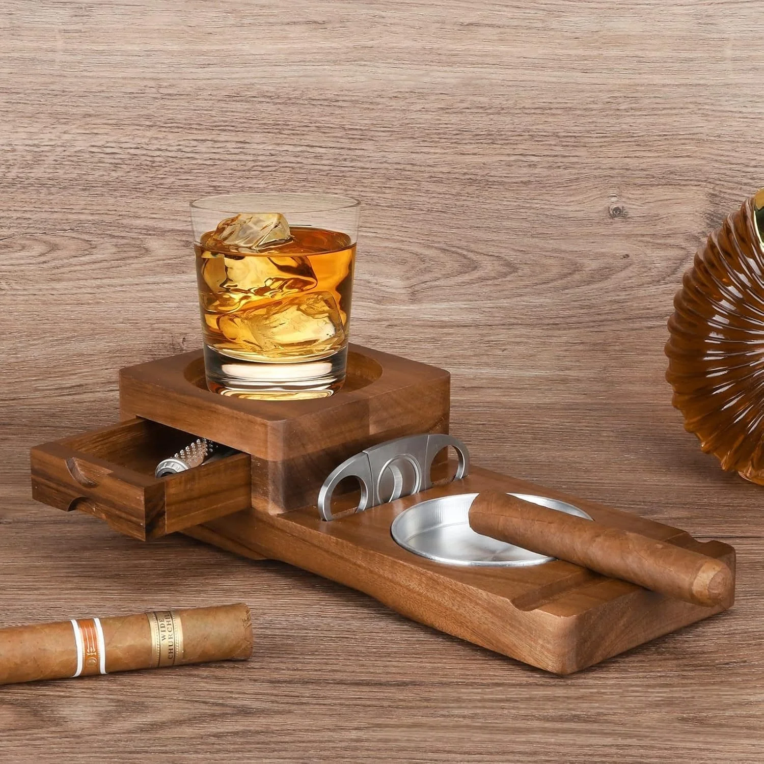 صندوق إكسسوارات السيجار الفاخر - مراجعة Cigar Cutter Set وسعره
